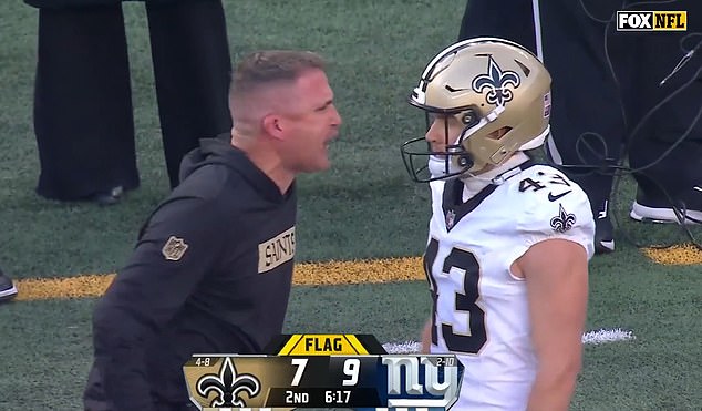 Interim Saints coach Darren Rizzi was seen screaming in his own player's face on Sunday