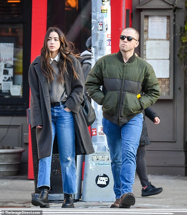 Last week the couple was spotted together for the first time as they once again strolled the streets of New York before stopping at a cafe for a kiss.