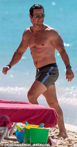 The two-time Oscar nominee easily defied his 53 years and showed off his ripped 6-foot-4 physique