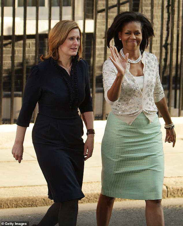 Michelle once again resorted to J.Crew with this mint-colored skirt, worn during a visit to British Prime Minister Gordon Brown, and his wife Sarah left.