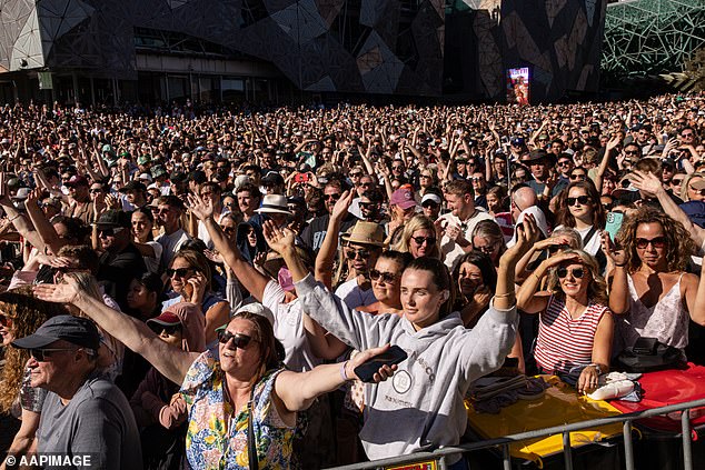 The English pop star packed the venue with fans who camped out for hours to catch a glimpse of the singer-songwriter during the surprise performance