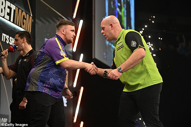 Van Gerwen wants to prevent Littler from breaking his record as the youngest player ever to win the World Championship