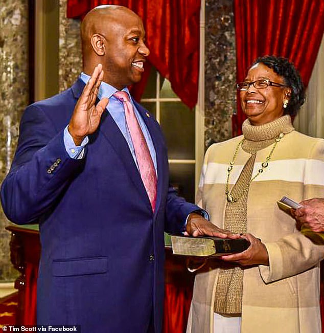 Scott is sworn in as a U.S. Senator along with his mother Frances