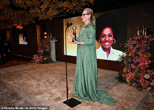 Meryl presented the award to Viola, whom she called a pure artist who 'delivers the truth every time'