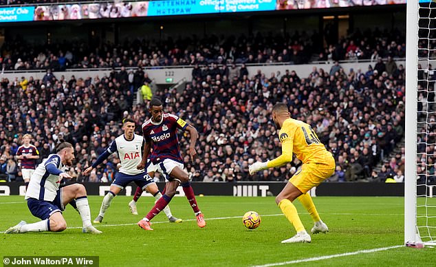 Isak scored what turned out to be the decisive goal of the match in the 38th minute