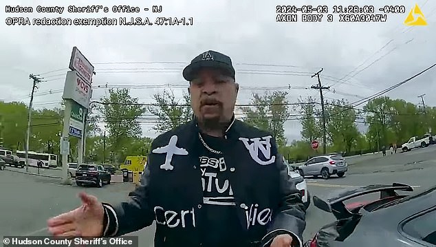 1736016397 325 Ice Ts expletive filled exchange with New Jersey cop is caught on