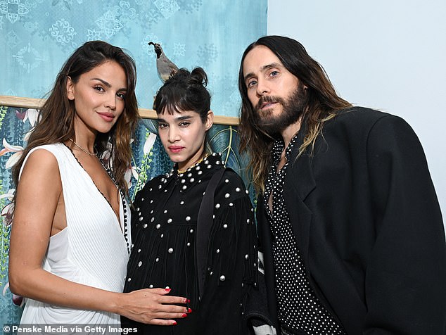 At the star-studded gathering, Eiza posed alongside fellow A-listers Sofia Boutella and Jared Leto