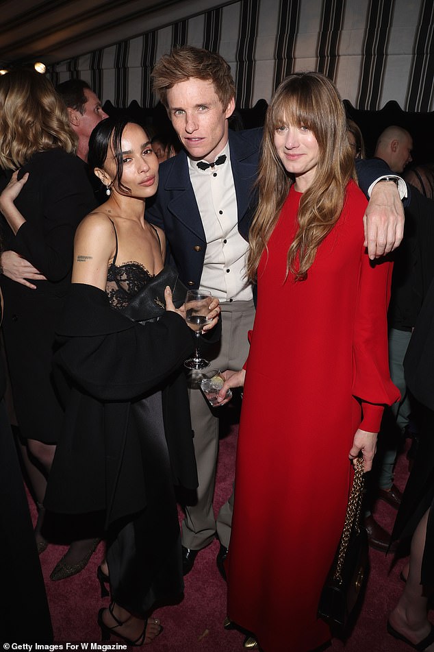 Zoe posed with Eddie Redmayne and his wife Hannah Bagshawe