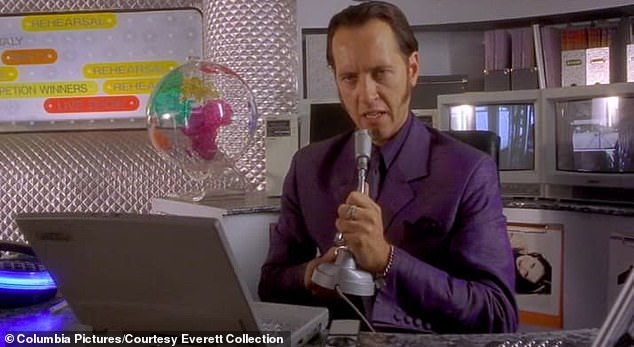 1736086901 521 Richard E Grant digs his purple Spice World suit out