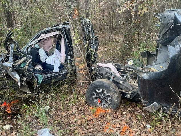 On the quiet back roads of Fayette County, Alabama, a December morning turned tragic when a speeding pickup truck veered off the road and crashed into a tree.