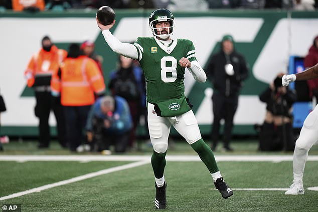 Rodgers threw for four scores – the most he has had in a game as a Jets player