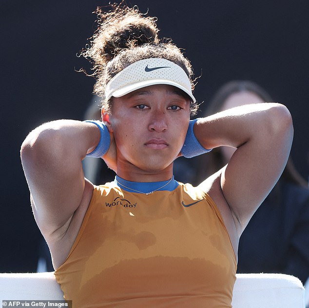 Naomi Osaka was in tears after suffering an abdominal injury while playing in the final of a WTA tournament in Auckland