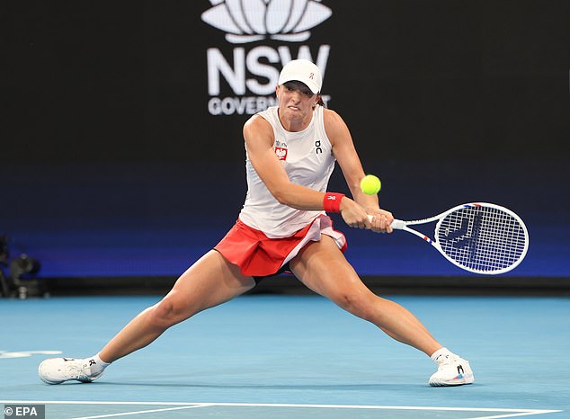 Swiatek becomes the women's second seed at the Australian Open, ahead of Coco Gauff