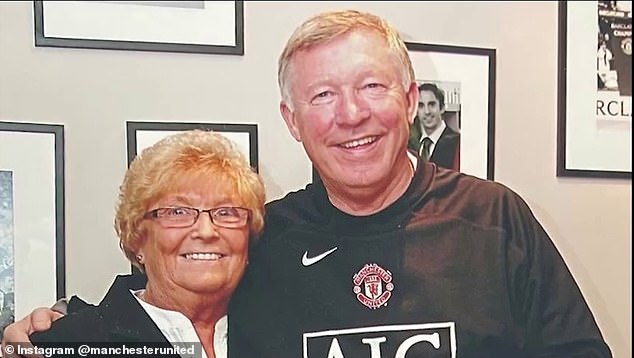 Phipps pictured with ex-United manager Ferguson during his time as manager at the club