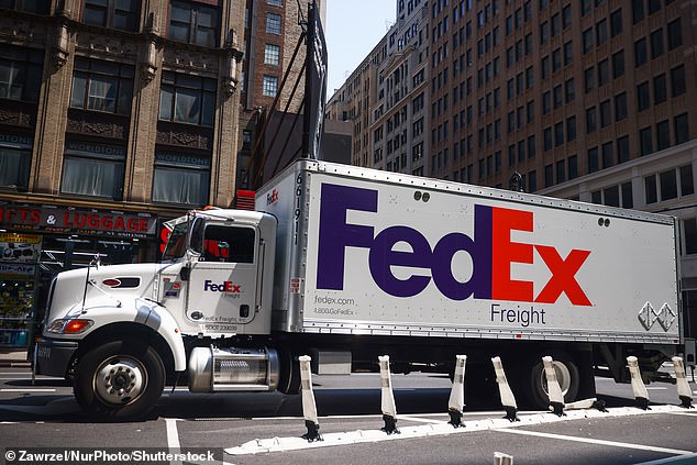 Gates' even bigger bet was on FedEx, a global logistics giant that has had a turbulent year