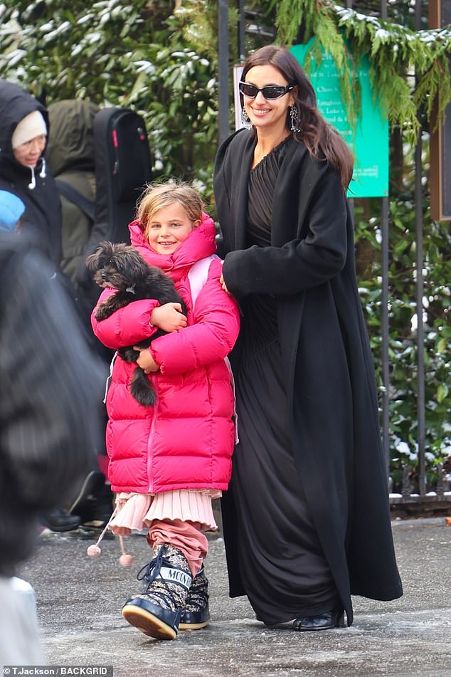 Earlier in the day, she was spotted taking a walk with her daughter Lea and their adorable dog