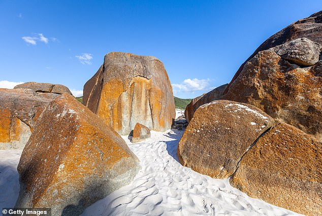 The beach is named after the distinctive squeak that visitors hear under their feet as they walk on the sand