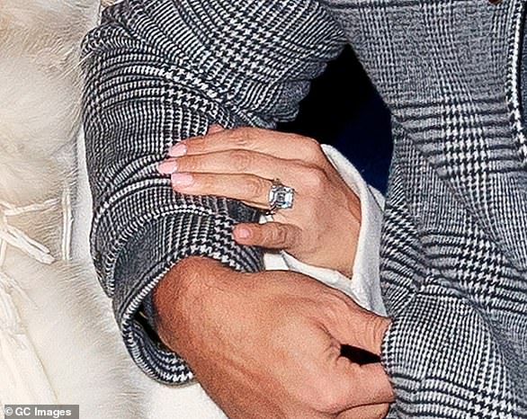 He presented the singer with a huge 15-carat emerald-cut diamond, set on a platinum band, worth about $2 million.