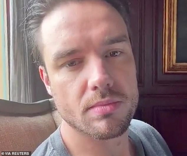 Liam Payne in his latest Snapchat story. Investigators believe he fell unconscious while trying to climb over a balcony