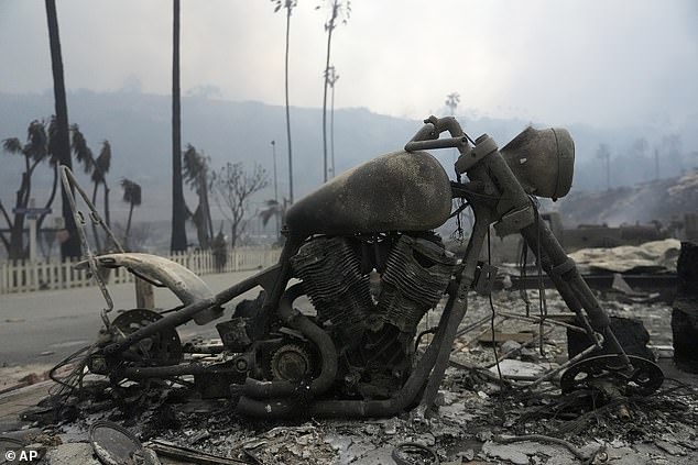 About 30,000 residents of Pacific Palisades and surrounding areas are now under mandatory evacuation