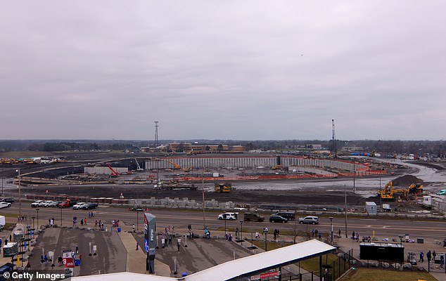 A photo showing the progress of the new construction of the stadium from December 2023