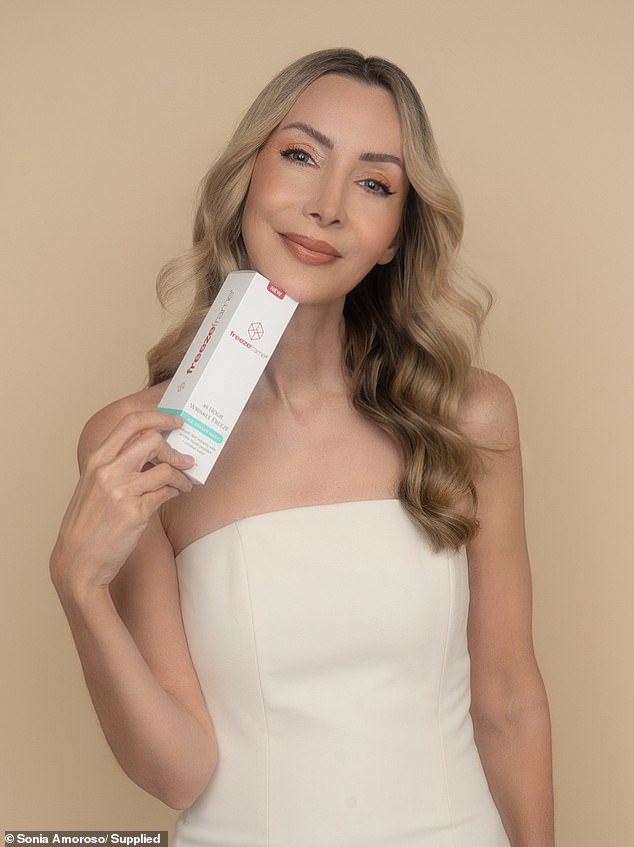 With ten years of experience in the beauty industry, Sonia knew she wanted to create a skincare line that is clinically proven and affordable, designed to be effective alternatives to aesthetic treatments and deliver real results for customers.