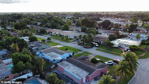 Lauderdale Lakes, Florida, has a median home price of $154,850