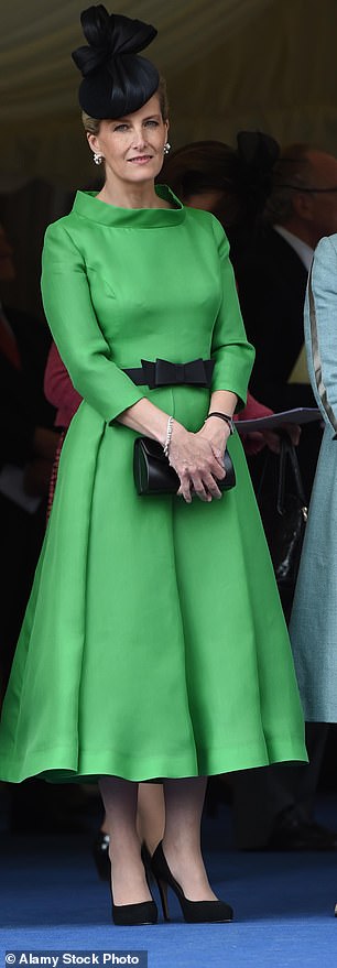 Susannah London's soft emerald green dress made her shine at the 2015 Order of the Garter ceremony