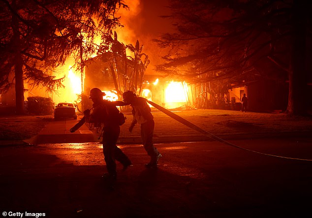 Residents of Mandeville Canyon and Brentwood try to flee to safety as the Palisades Fire begins to engulf several million-dollar celebrity homes (Photo: Eaton firefighters)