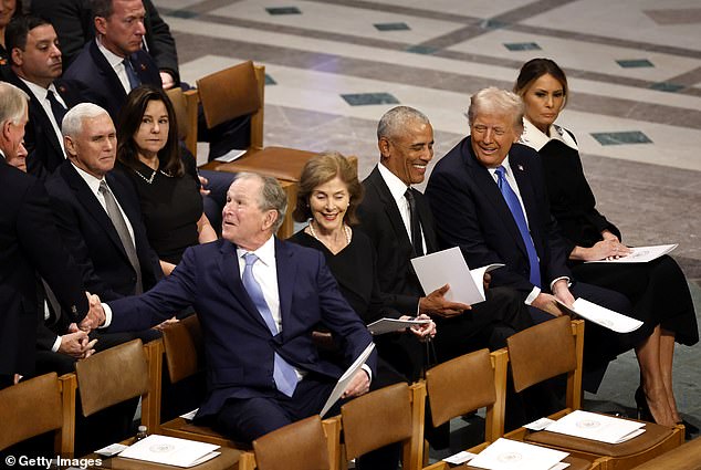 The former second lady's response was in stark contrast to the way she warmly greeted former President George W. Bush and his wife, Laura Bush, at the same event.