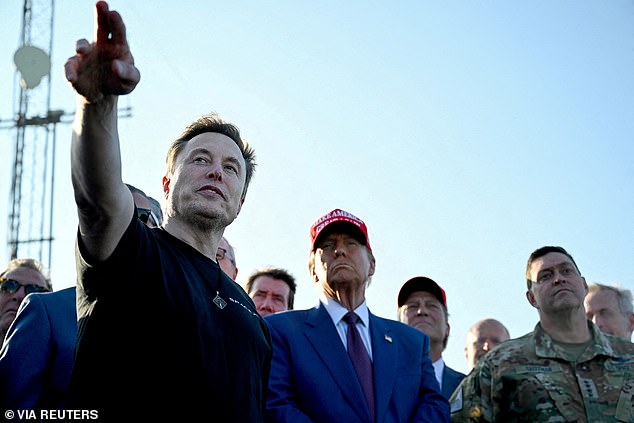 Elon Musk speaks with newly elected US President Donald Trump and guests during a viewing of the launch of the sixth test flight of the SpaceX Starship