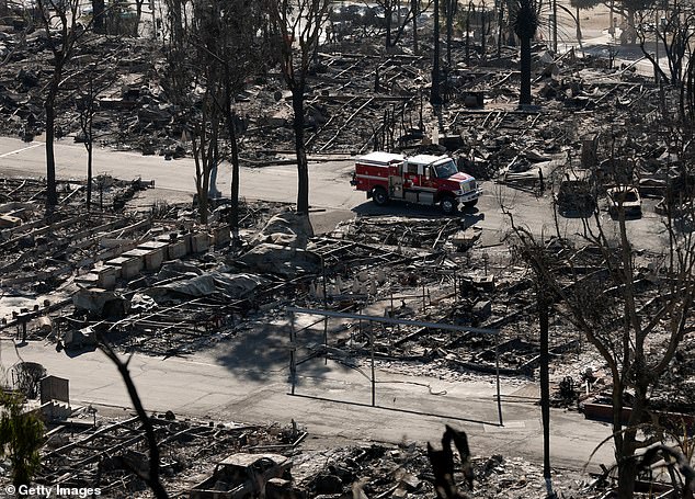 Exactly one week later, the fires have destroyed more than 37,000 hectares and burned down more than 12,000 structures, as thousands of heroic firefighters continue to battle the dangerous wildfires. At least 25 people have died in the devastating fires; Pacific Palisades pictured on January 14