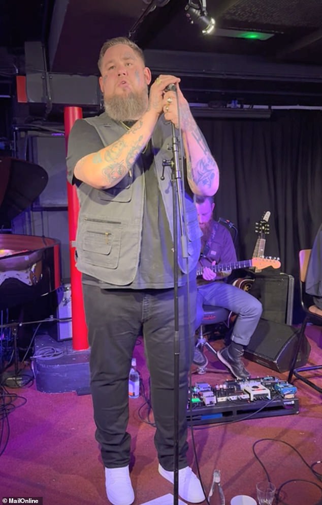 It comes after the star showed off his dramatic transformation in December when he performed an intimate acoustic performance at Pizza Express in Soho, London