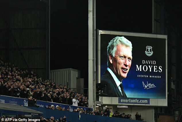 David Moyes received a warm welcome from the Goodison Park faithful on his return to the club