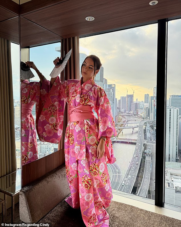 Cindy shared a series of photos on Instagram this week of her posing in a hotel room in Japan