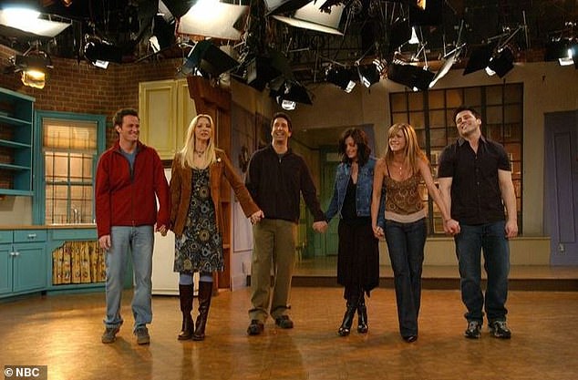 Lisa also kept her security badges and her character Phoebe Buffay's rings after Friends ended in 2004 after 10 seasons (final curtain call pictured)