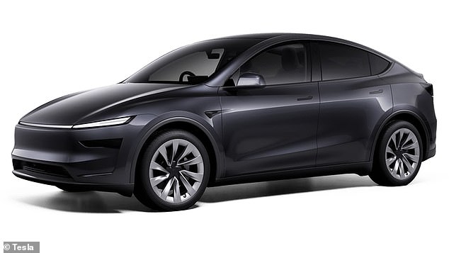 The new Model Y is larger than before. It is now 47mm longer (4,797mm), but 1mm narrower and 1,624mm wide