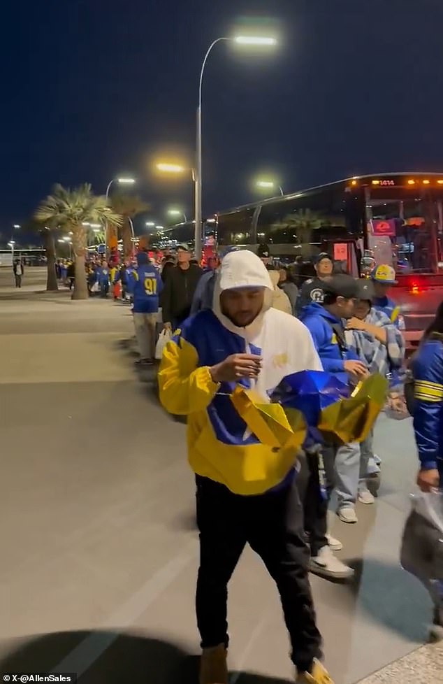 Thousands of Rams fans lined up Monday to head to Glendale, Arizona