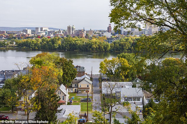 The average home price in Harrisburg, Pennsylvania is currently $140,000