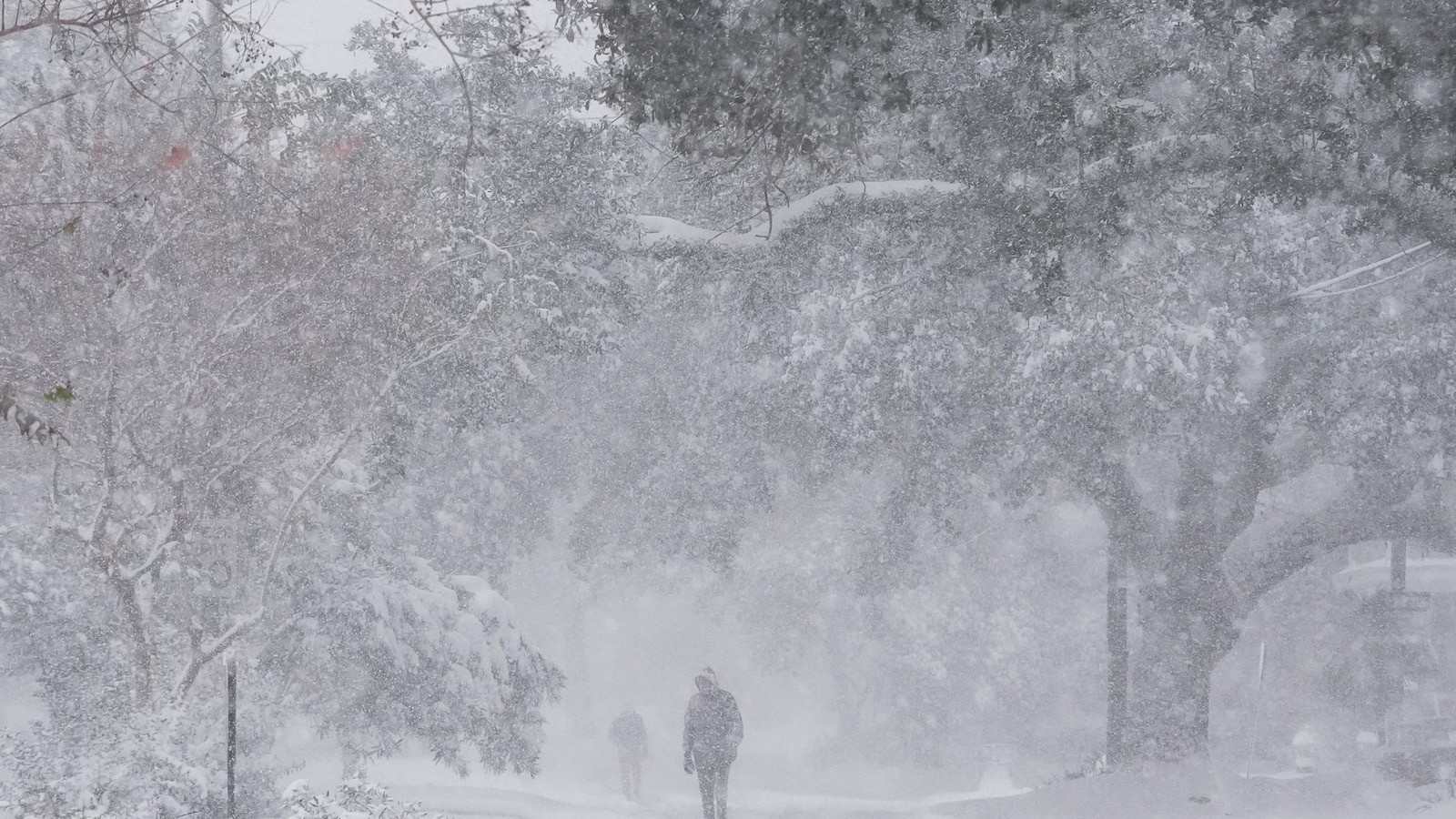 Winter Storm That Dropped Recordbreaking Snow In New Orleans Spreads