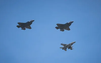 A Canadian Prime Minister has two ideas to hurt Trump: American fighter jets and coal