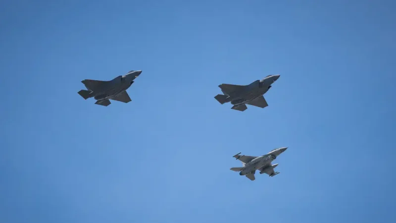 A Canadian Prime Minister has two ideas to hurt Trump: American fighter jets and coal