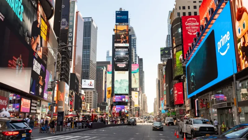 Several Times Square hotels, Manhattan restaurants and Broadway shows are 30% off.