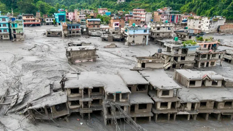 540 foreign tourists from more than thirty countries are missing in the flash floods in Nepal