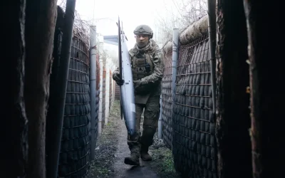 NATO must learn from Ukraine without copying its desperate actions, commander says