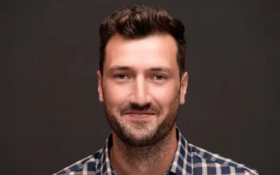 I didn't tell my Y Combinator batchmates that I had a child. I was afraid they would think I wasn't hardcore enough.