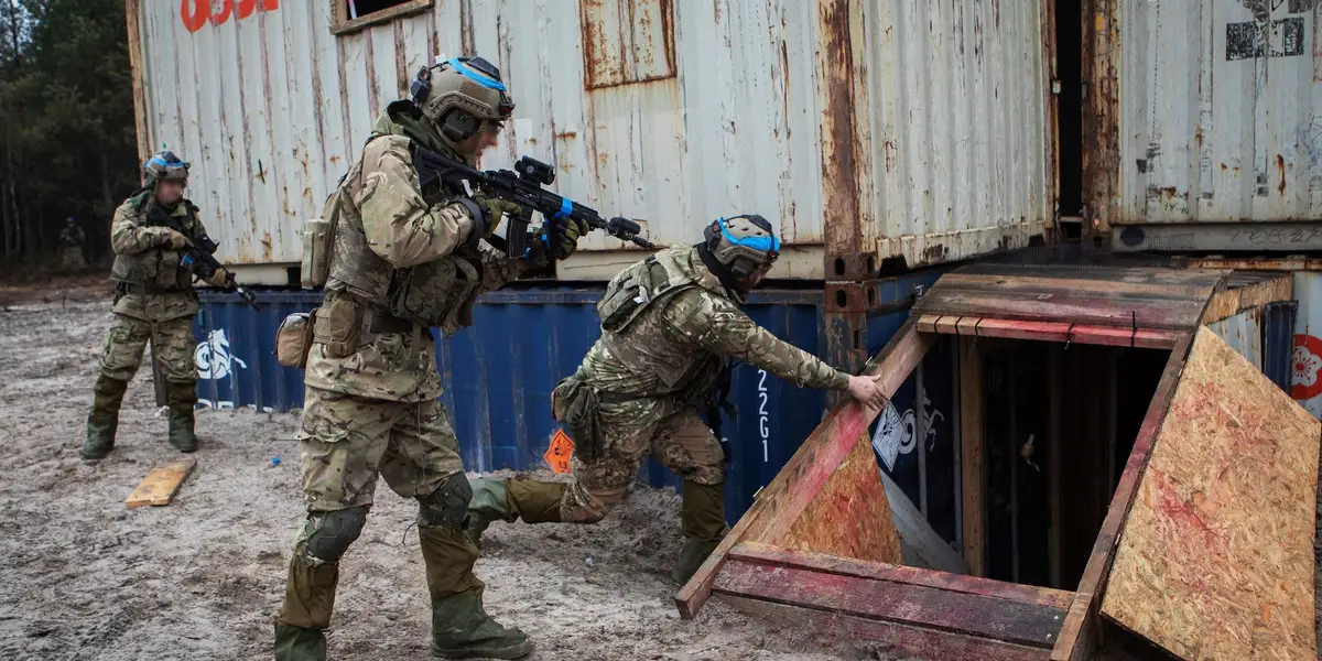 Ukrainian troops train just outside the reach of the war on NATO soil. Training leaders say it is.