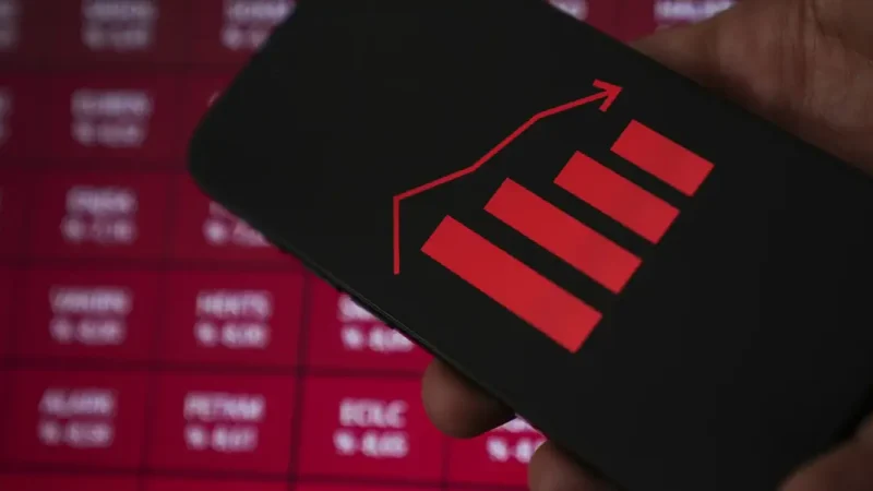 Prepare to meet the 'love child' of the dot-com crash and financial crisis, says tech guru Erik Gordon