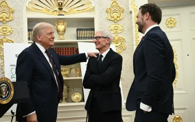 Apple isn't losing its Trump whisperer