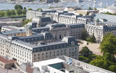 In the world's largest student house, a naval academy building with 4,600 beds and its own zip code